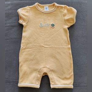 BabyGap Sea Creature Romper ~Newborn 7lb